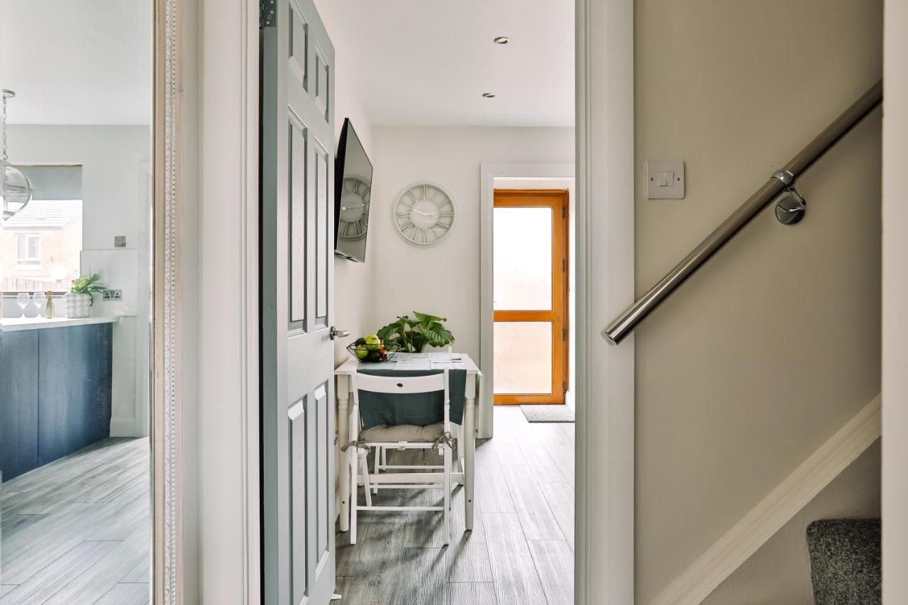 Family Town House Villa Belfast Exteriör bild
