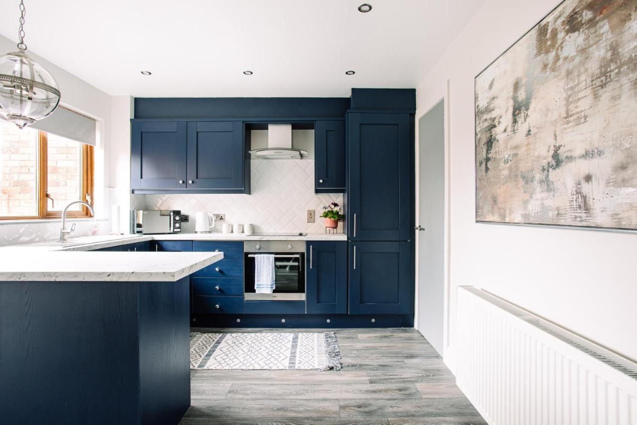 Family Town House Villa Belfast Exteriör bild